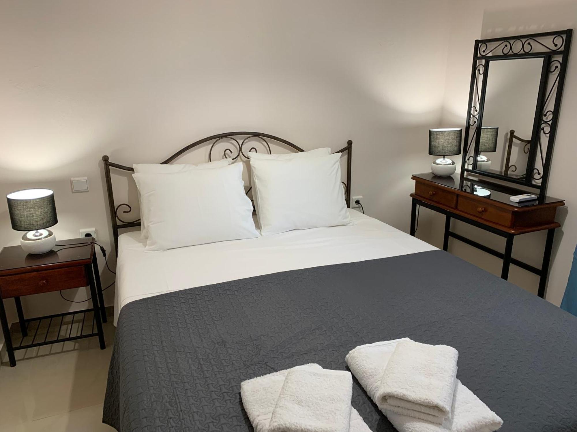Christi Apartments Α&Β Kokkini Hani Extérieur photo